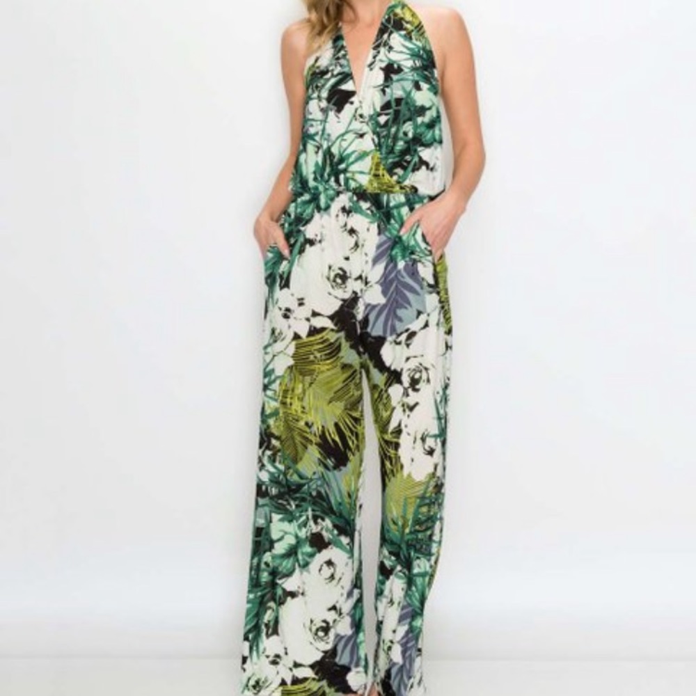 NWT Kimberly.c halter jumpsuit - Picture 3 of 7